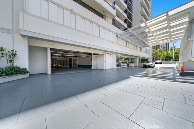 10660 Wilshire Blvd Unit 609, Los Angeles, CA 90024 - view of garage