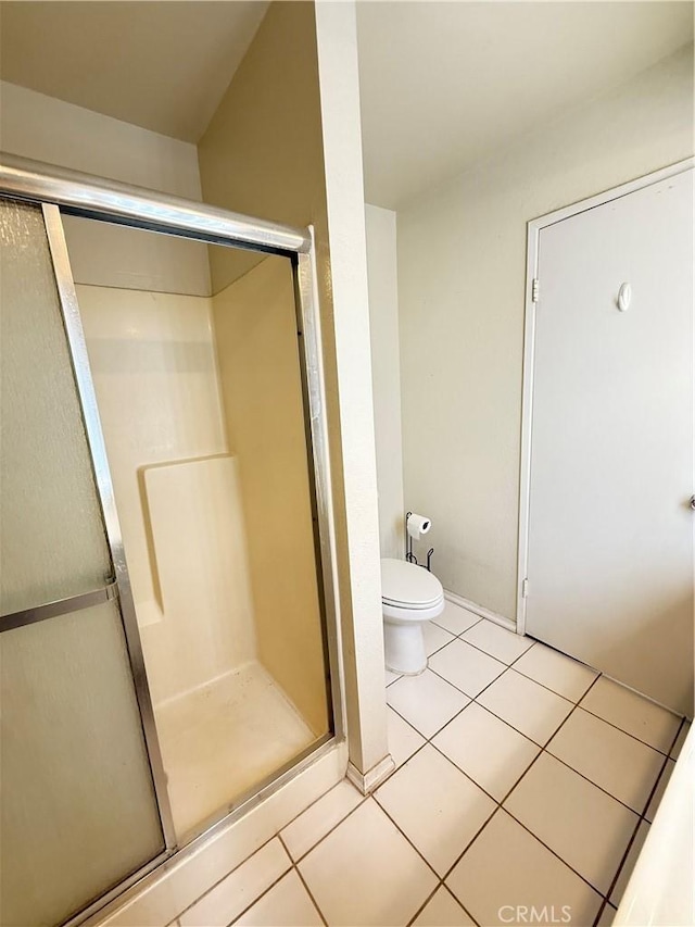 1767 Vasili Ln, Beaumont, CA 92223 - full bathroom featuring tile patterned flooring and a shower stall