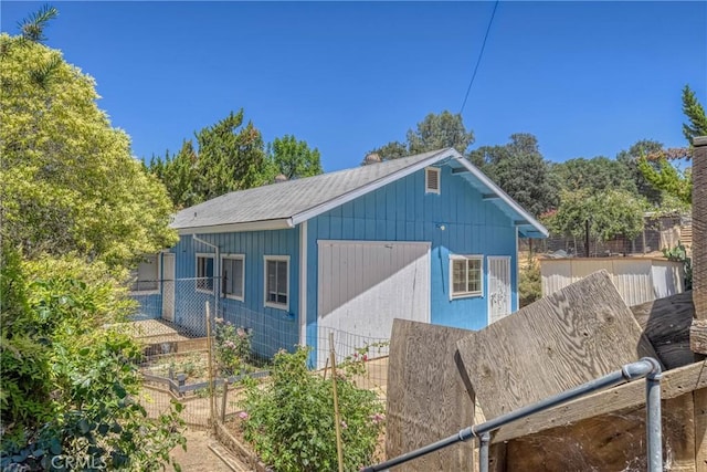 16374 35th Ave Unit 2, Clearlake, CA 95422 - view of side of property