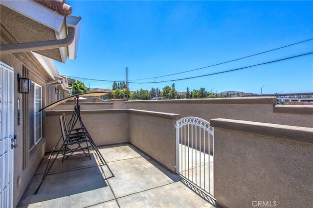 25545 Prospect Ave, Loma Linda, CA 92354 - view of patio featuring a gate