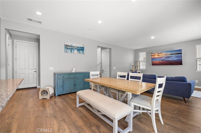 571 E Alru Ave, Rialto, CA 92376 - dining room featuring wood finished floors and recessed lighting