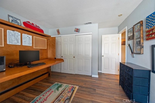 935 Running Stag Way, Paso Robles, CA 93446 - office space with wood finished floors and baseboards
