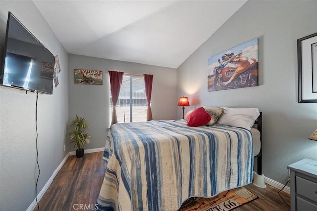 935 Running Stag Way, Paso Robles, CA 93446 - bedroom featuring wood finished floors and vaulted ceiling