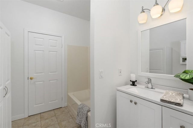 21285 Shoemaker Ln, Wildomar, CA 92595 - full bath featuring vanity, a tub, and tile patterned floors