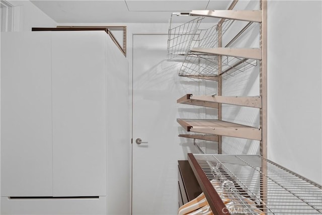 1100 Wilshire Blvd Unit 1707, Los Angeles, CA 90017 - view of walk in closet
