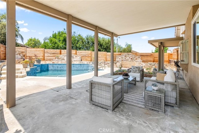 29813 Via Sevilla, Temecula, CA 92591 - fenced backyard featuring a patio area and an outdoor living space