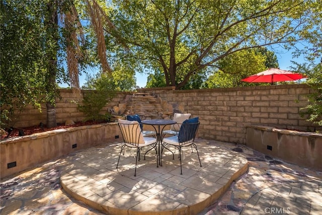 27960 Agapanthus Ln, Valencia, CA 91354 - view of patio with outdoor dining area