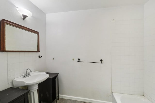 6737 San Miguel Ave, Lemon Grove, CA 91945 - bathroom featuring baseboards