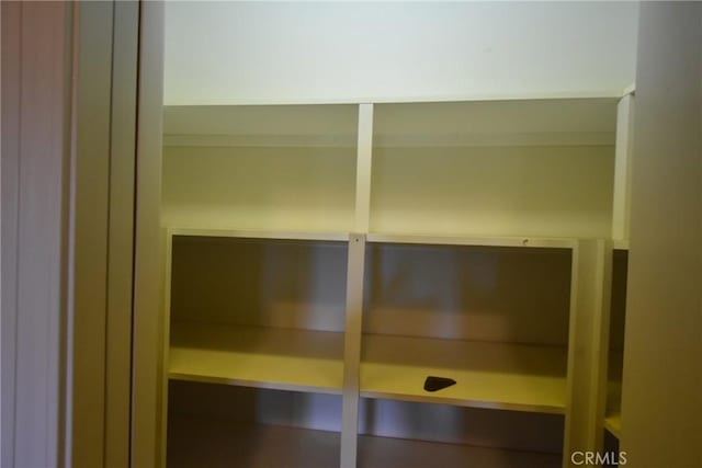 913 Northview Cir, Yreka, CA 96097 - view of closet