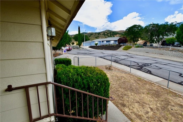 913 Northview Cir, Yreka, CA 96097 - view of balcony