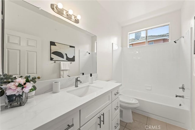 5255 La Madera Ave, El Monte, CA 91732 - bathroom with vanity, bathtub / shower combination, and tile patterned flooring