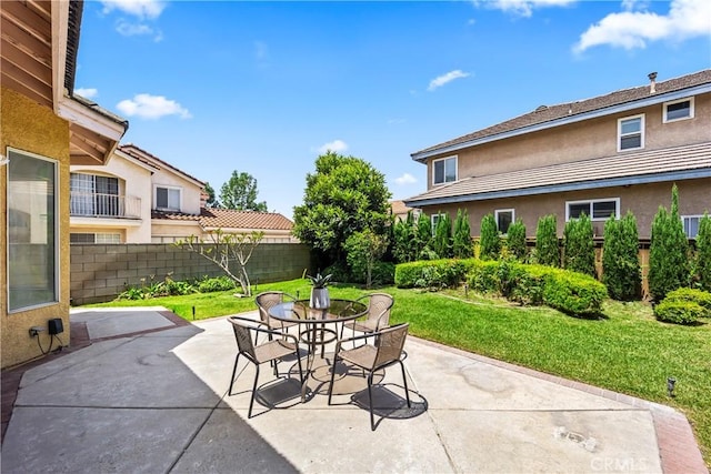 5255 La Madera Ave, El Monte, CA 91732 - view of patio with outdoor dining space