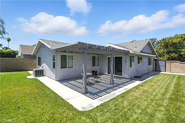 25796 Olivas Park Rd, Valencia, CA 91355 - rear view of property with a pergola, stucco siding, and a patio
