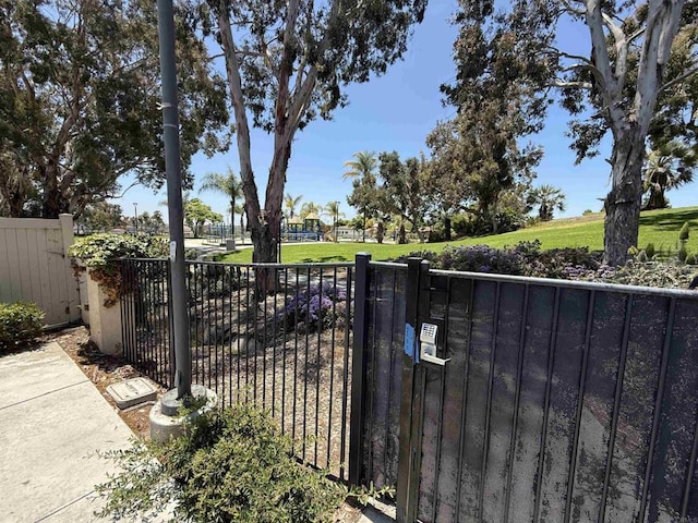 1111 Magellan Way, Chula Vista, CA 91910 - view of gate