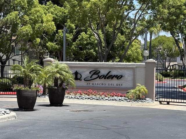 1111 Magellan Way, Chula Vista, CA 91910 - view of community sign