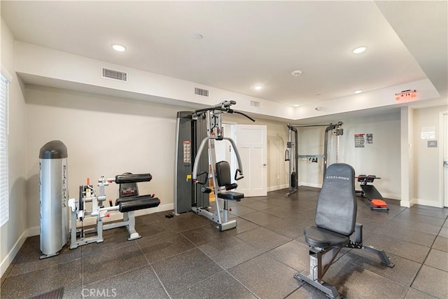 627 Deep Valley Dr Unit 410, Rolling Hills Estates, CA 90274 - workout room with recessed lighting
