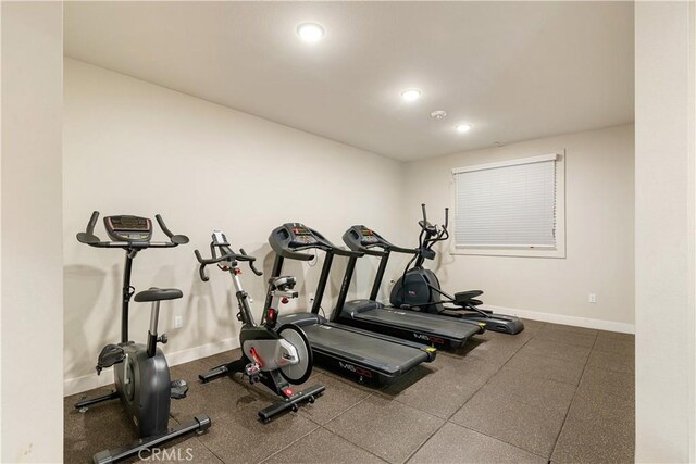 627 Deep Valley Dr Unit 410, Rolling Hills Estates, CA 90274 - exercise area with recessed lighting and baseboards