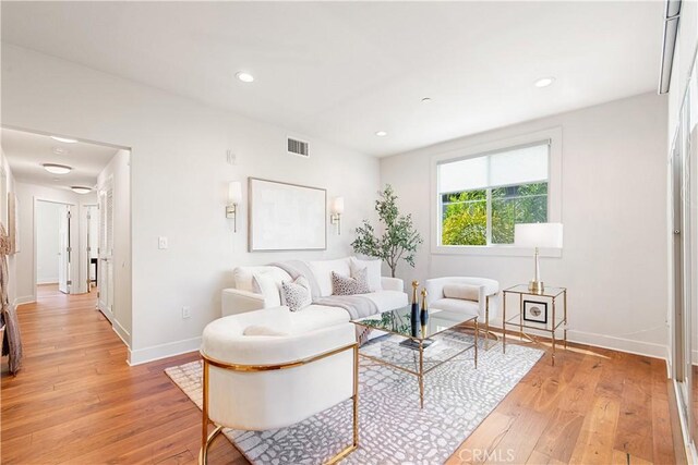 627 Deep Valley Dr Unit 410, Rolling Hills Estates, CA 90274 - living room with light wood-style floors and recessed lighting