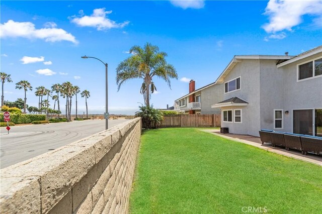 18202 Foss Ln, Huntington Beach, CA 92648 - view of yard