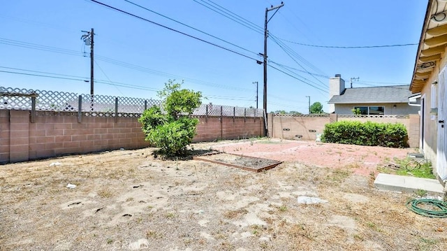 7360 Thunderbird Ln, Stanton, CA 90680 - view of fenced backyard