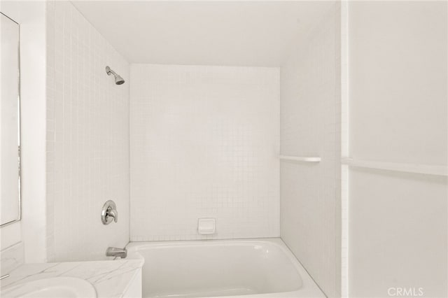 500 W Harbor Dr Unit 808, San Diego, CA 92101 - full bath featuring tub / shower combination and vanity