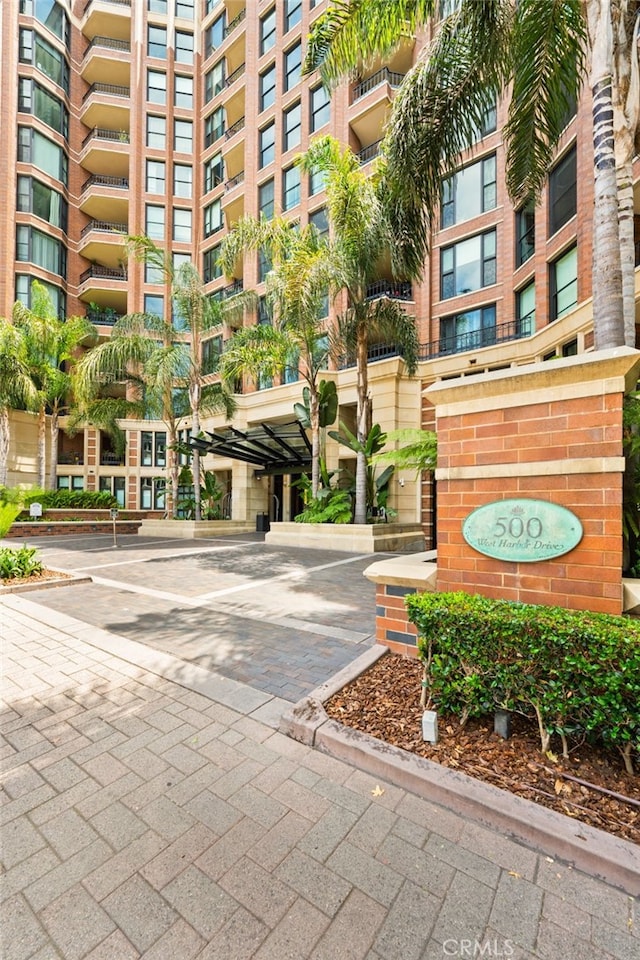 500 W Harbor Dr Unit 808, San Diego, CA 92101 - view of apartment building / complex