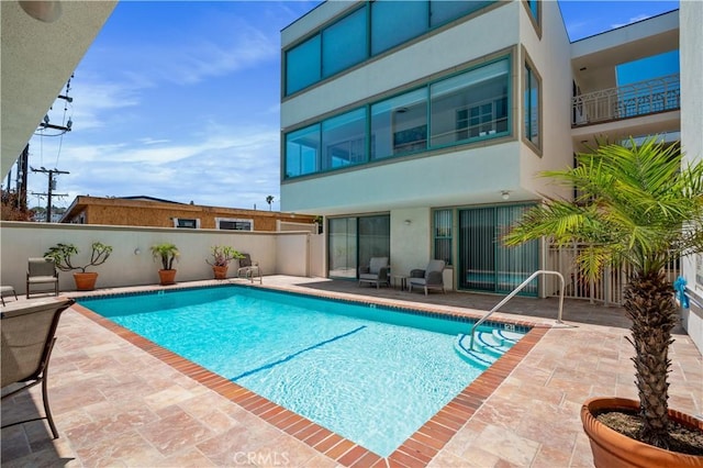 201 Calle Miramar Unit 8, Redondo Beach, CA 90277 - view of swimming pool with a patio area