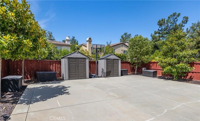 13025 Bowker Play Ct, Beaumont, CA 92223 - photo 30