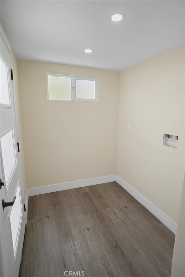 3123 Hyde Park Blvd, Los Angeles, CA 90043 - unfurnished room featuring wood finished floors and recessed lighting