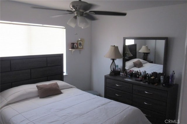 21133 Multnomah Rd, Apple Valley, CA 92308 - bedroom with a ceiling fan