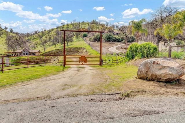 31161 Meadowlark Ln, Springville, CA 93265 - photo 2