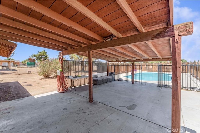 18396 Live Oak St, Hesperia, CA 92345 - view of patio