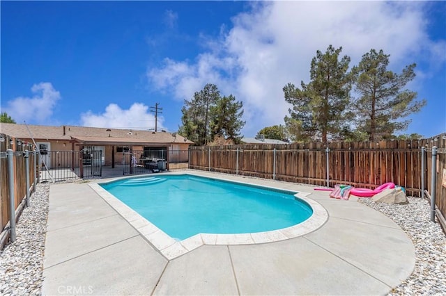 18396 Live Oak St, Hesperia, CA 92345 - view of swimming pool with a patio and a fenced backyard