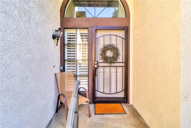 511 W Puente St Unit 4, Covina, CA 91722 - property entrance with stucco siding
