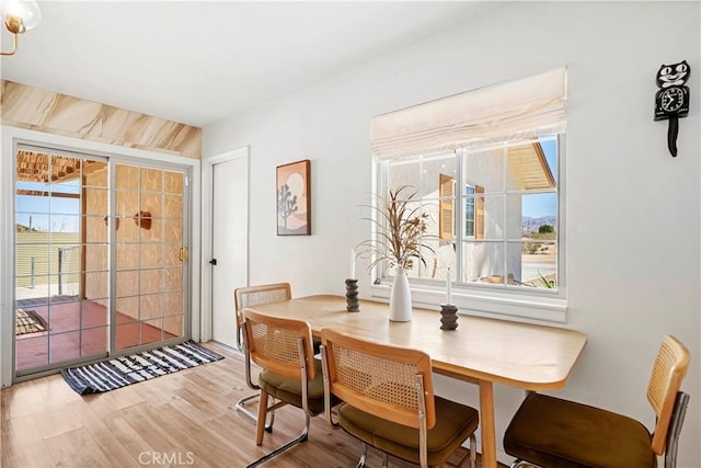 63608 Jadeite St, Joshua Tree, CA 92252 - dining space featuring light wood-style floors
