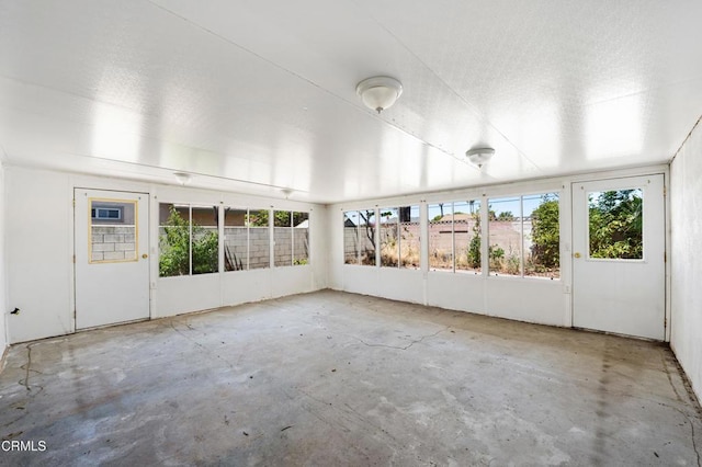 1921 Lincoln Ct, Oxnard, CA 93033 - unfurnished sunroom with plenty of natural light