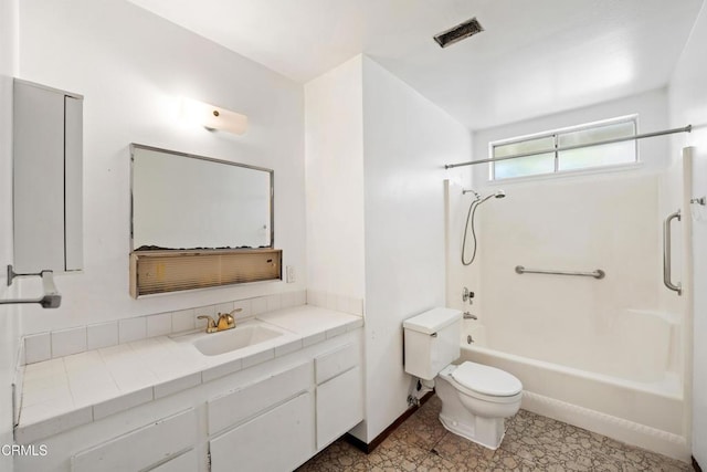 1921 Lincoln Ct, Oxnard, CA 93033 - full bath with  shower combination and vanity
