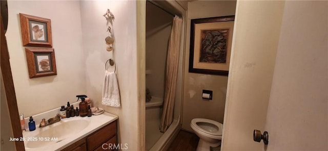 45342 State Highway 74, Hemet, CA 92544 - bathroom with curtained shower and vanity