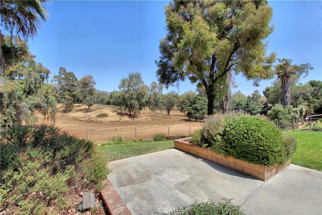 1023 Fremont St, Calimesa, CA 92320 - view of patio