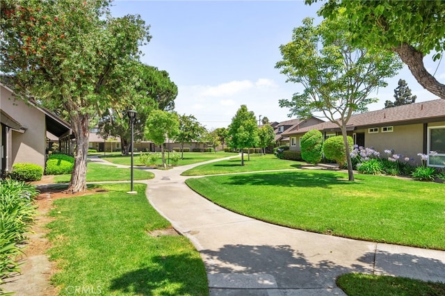 13948 Dawson St, Garden Grove, CA 92843 - view of property's community featuring a yard