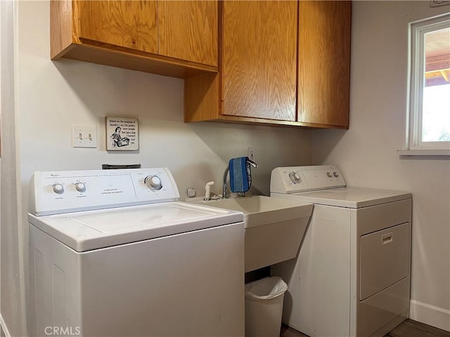 42179 High Point Ct, Ahwahnee, CA 93601 - laundry area with cabinet space and separate washer and dryer