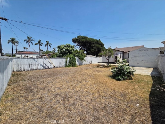 521 E 7th St, National City, CA 91950 - view of fenced backyard