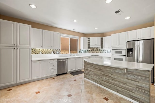 28437 Lobelia Ln, Valencia, CA 91354 - photo 11