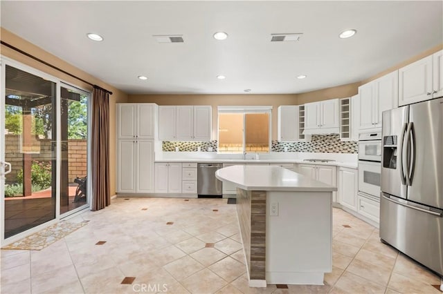 28437 Lobelia Ln, Valencia, CA 91354 - photo 15