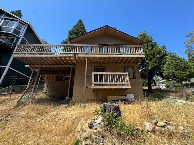 23789 Zuger, Crestline, CA 92325 - view of front of house featuring a wooden deck