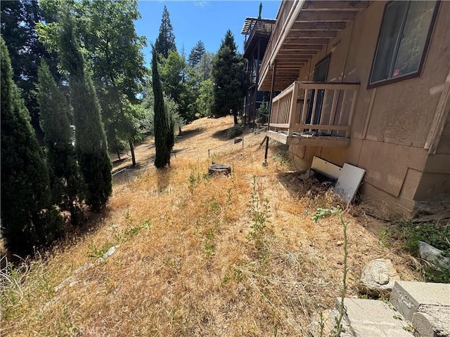 23789 Zuger, Crestline, CA 92325 - view of yard