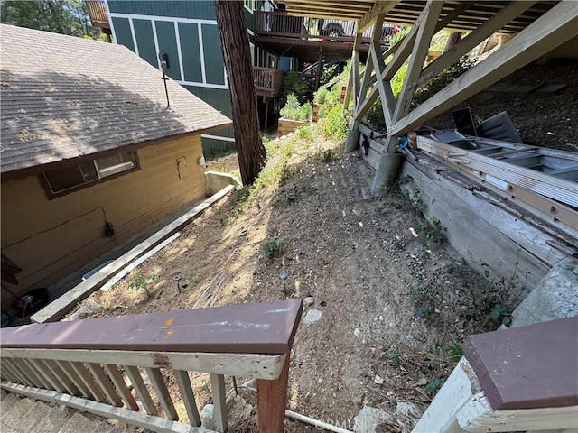 23789 Zuger, Crestline, CA 92325 - exterior view of stairs