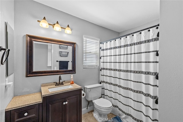 13106 Thicket Pl, Corona, CA 92883 - full bath featuring vanity and curtained shower