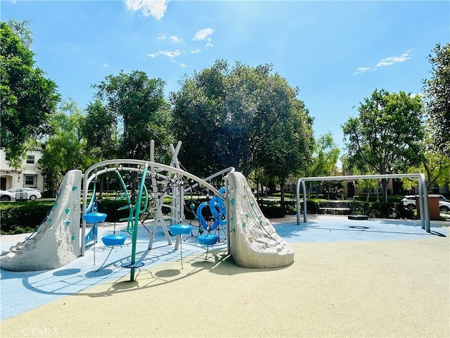 41 Keepsake, Irvine, CA 92618 - view of community jungle gym