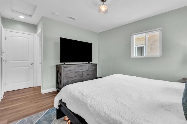 552 Emory St, Imperial Beach, CA 91932 - bedroom featuring wood finished floors, attic access, and recessed lighting